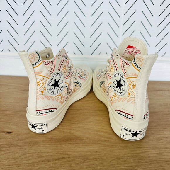 ⭐Converse Chuck 70 Plus Hi 8.5 Women Shoes Beige Floral Paisley Sneakers A08172C - Picture 8 of 14